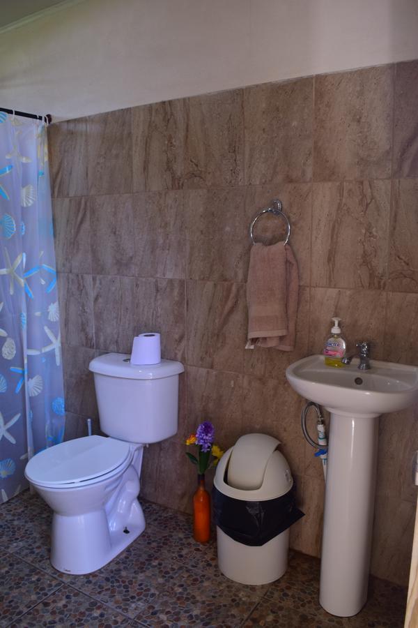 Casa Ballena Eco Hostel Увіта Екстер'єр фото