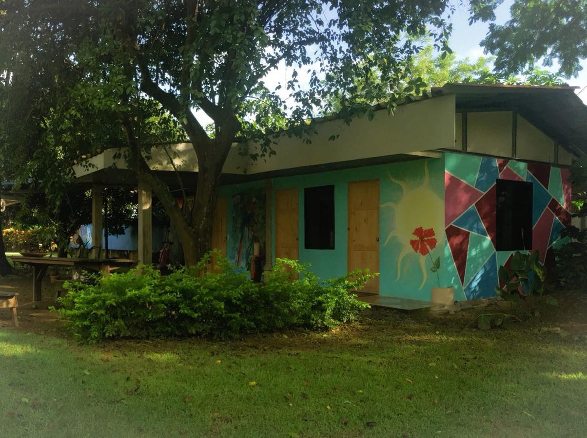 Casa Ballena Eco Hostel Увіта Екстер'єр фото