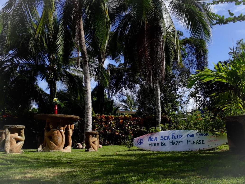 Casa Ballena Eco Hostel Увіта Екстер'єр фото